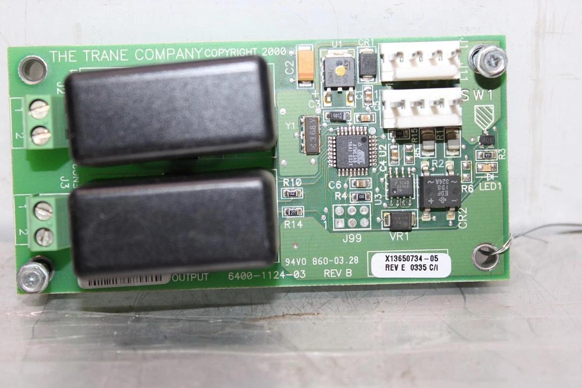 Used TRANE HVAC UCP3 DUAL TRIAC OUTPUT X13650734-05 REV. E 6400-1124-03 REV. B