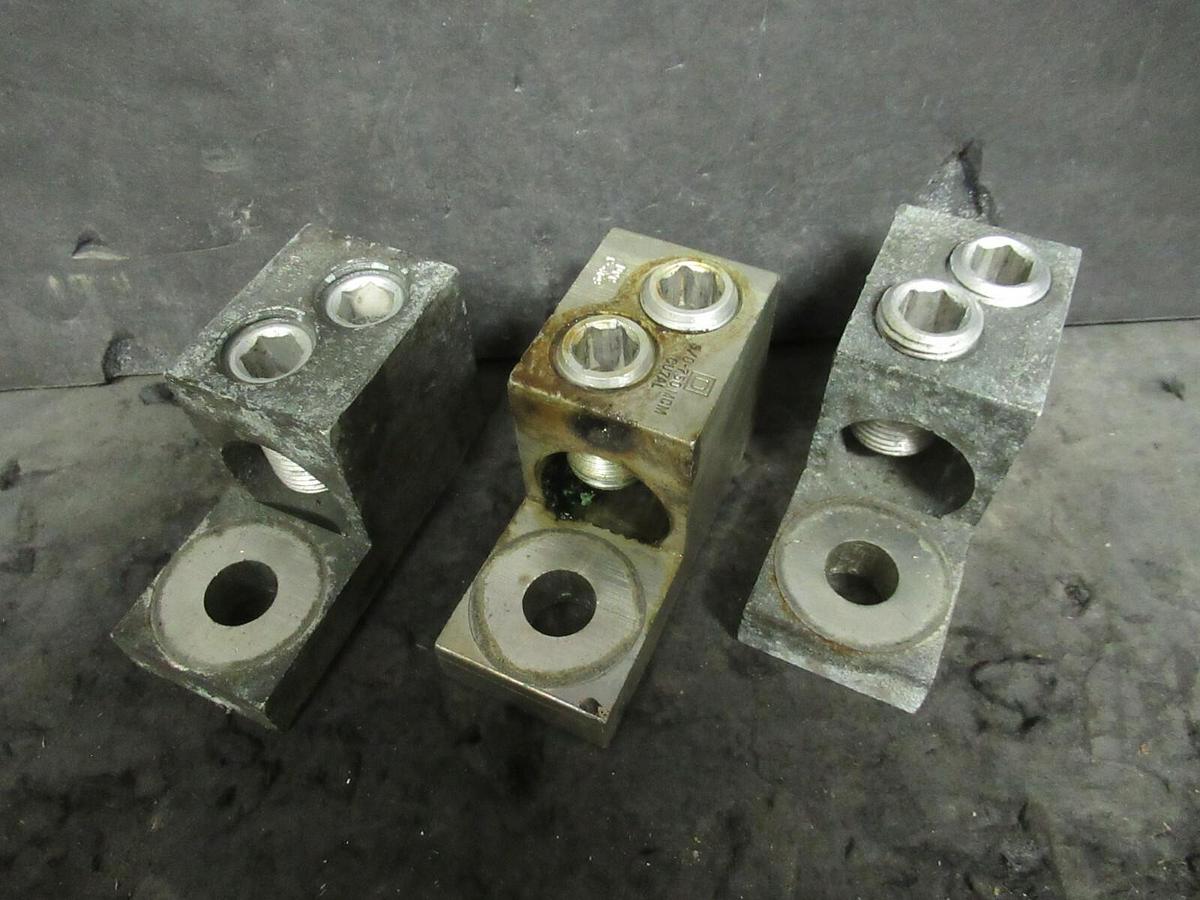 Used (3 QTY) SQUARE D DCC C-469 2 DOUBLE BARREL MECHANICAL CONNECTOR LUG TAPS 750MCM