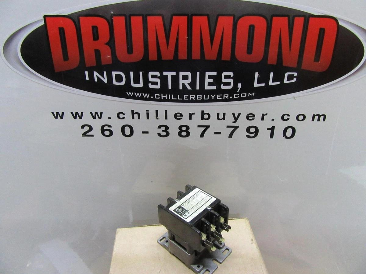 Used GE CONTACTOR CR353AC3AH4AED 600 VAC 30 AMP 3-POLE 3-PHASE COIL: 24 VOLT