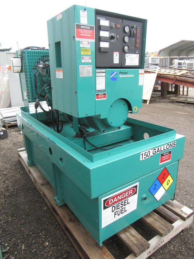 Used 35 KW DIESEL GENERATOR CUMMINS 120/240V B3.9-G2 RECONNECTABLE VIDEO WE SHIP