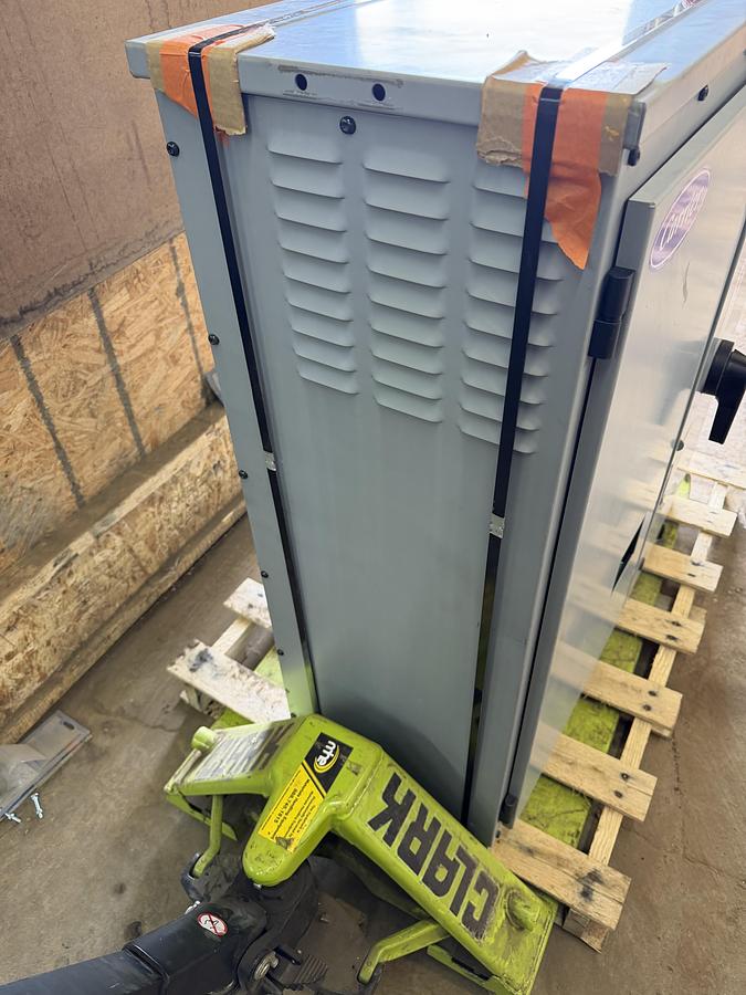 Used RELIANCE ELECTRIC LIQUIFLO VFD 41L4060 344 kVA 480 VOLT 414 AMP 3-PHASE