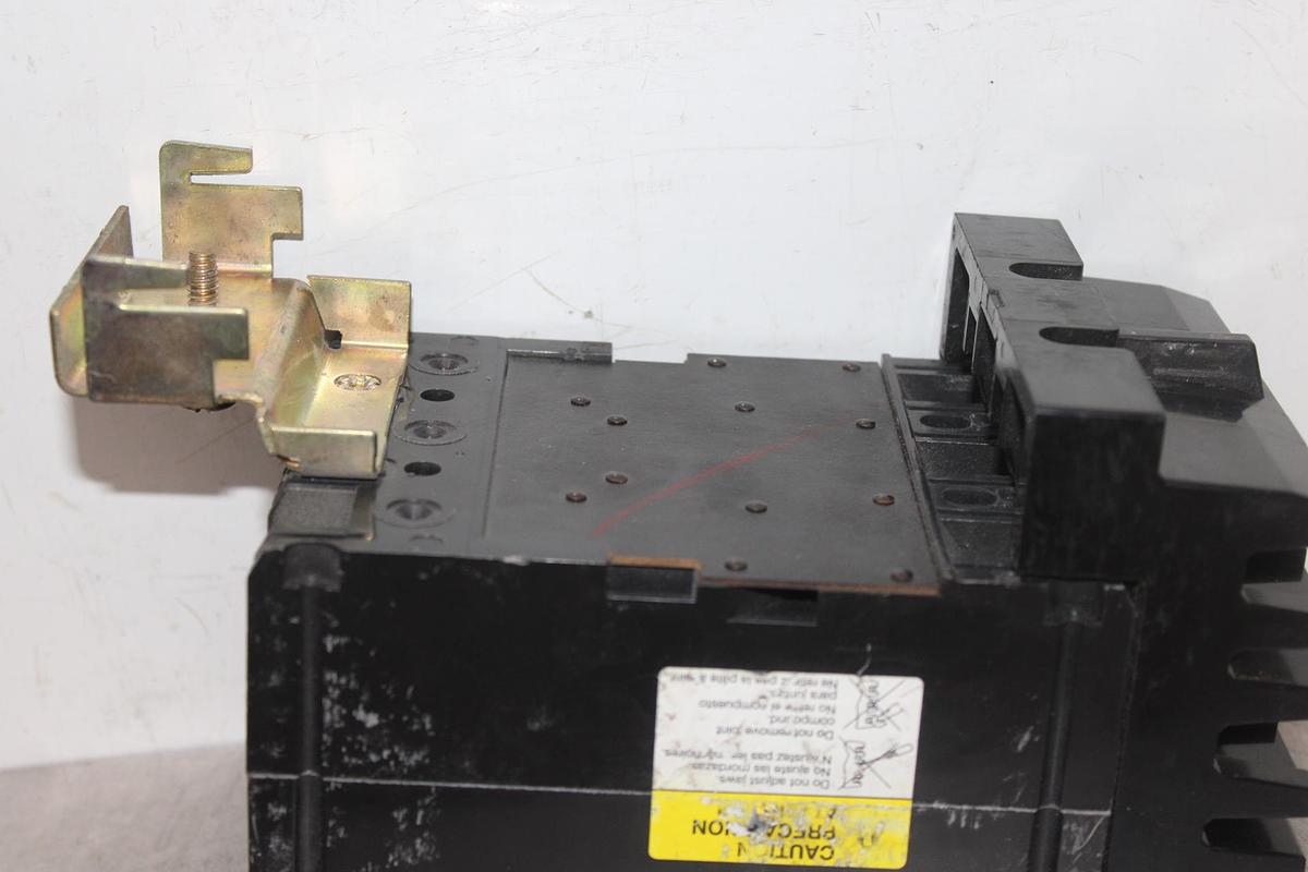 Used SQUARE D I-LINE CIRCUIT BREAKER FA36060 SERIES 2 60 AMP 600 VAC 3-POLE