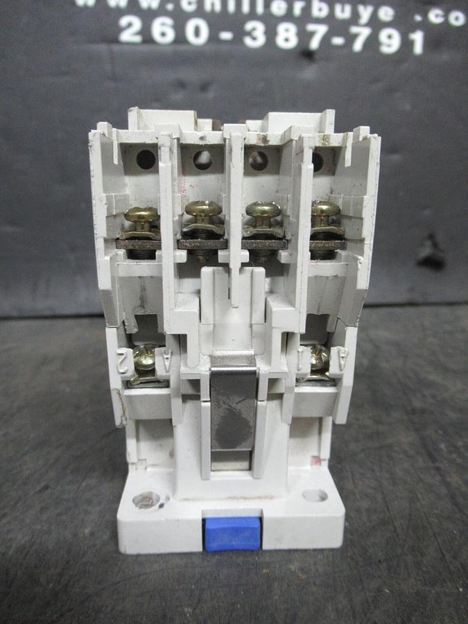Used CUTLER HAMMER STARTER AE16ANS0 SER. C1 W/ C306DN3 OVERLOAD RELAY SER. B1