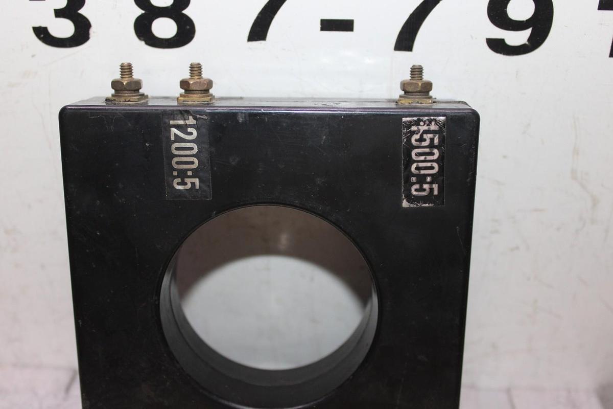 Used INSTRUMENT CURRENT TRANSFORMER 0121A03799 7-SHT X13580048-05 1500:5