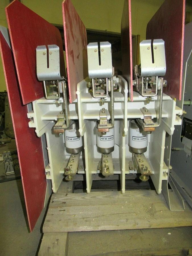 Used CUTLER HAMMER SMAN3FN4E1-P1 / SJS50VW430 MODEL C CONTACTOR 360 AMP 4160 VOLTS