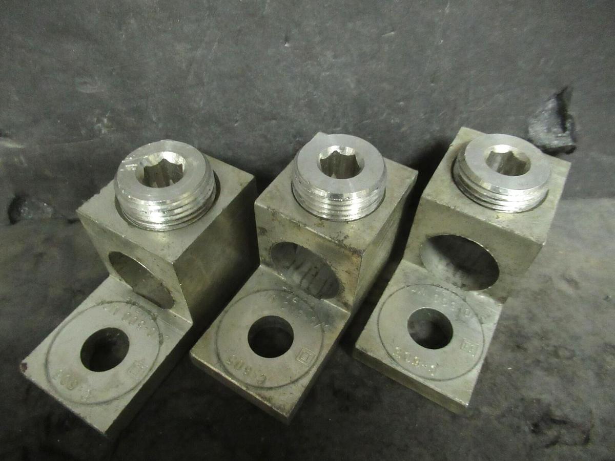 Used 3 QTY SQUARE D C-505 (SINGLE) 1 BARREL MECHANICAL CONNECTOR LUG TAP 500 MCM 3/0