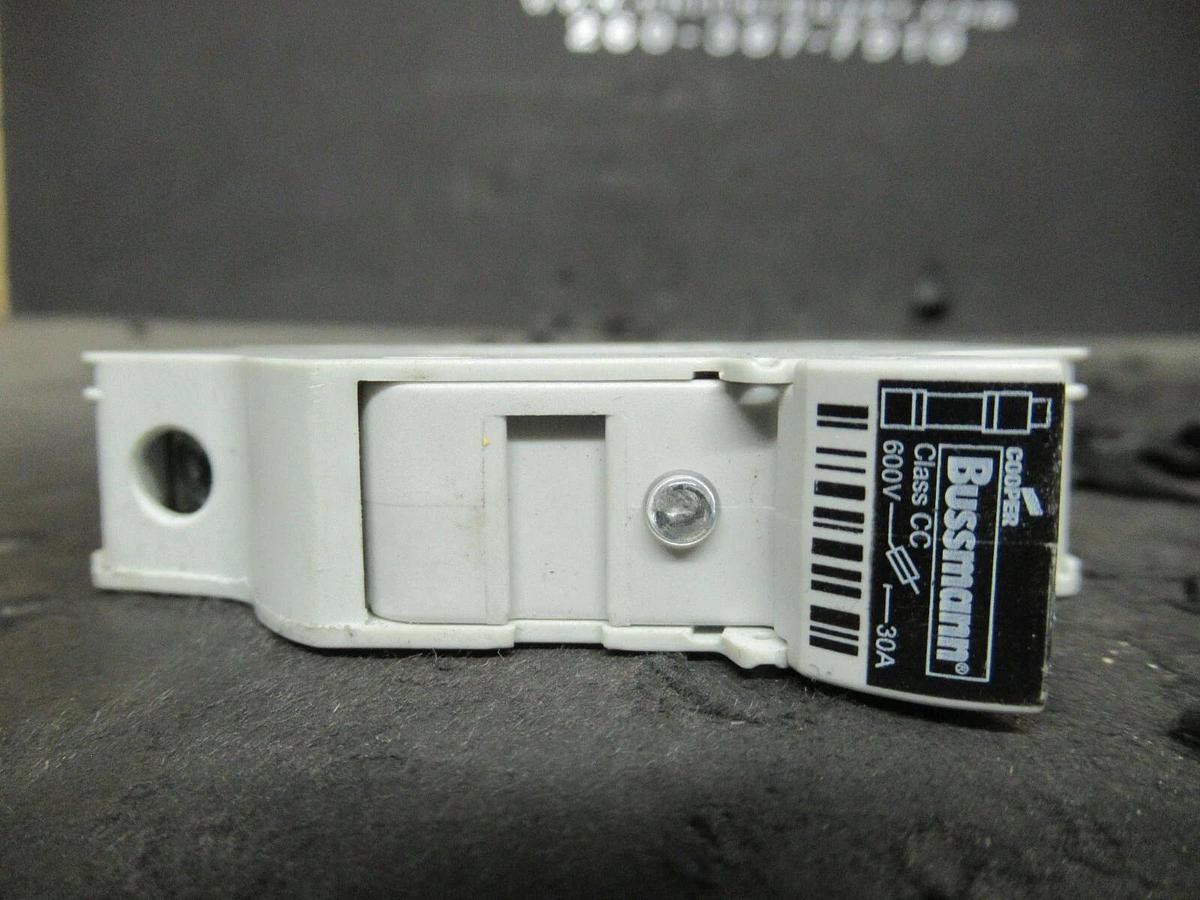 Used COOPER BUSSMANN CC FUSE 30 A 600 V CHCC FUSE HOLDER DIN RAIL MOUNTED SINGLE POLE