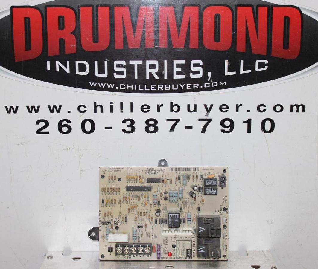 Used CARRIER FURNACE CONTROL BOARD CEPL130438-01 CEBD430-08A HK42FZ013
