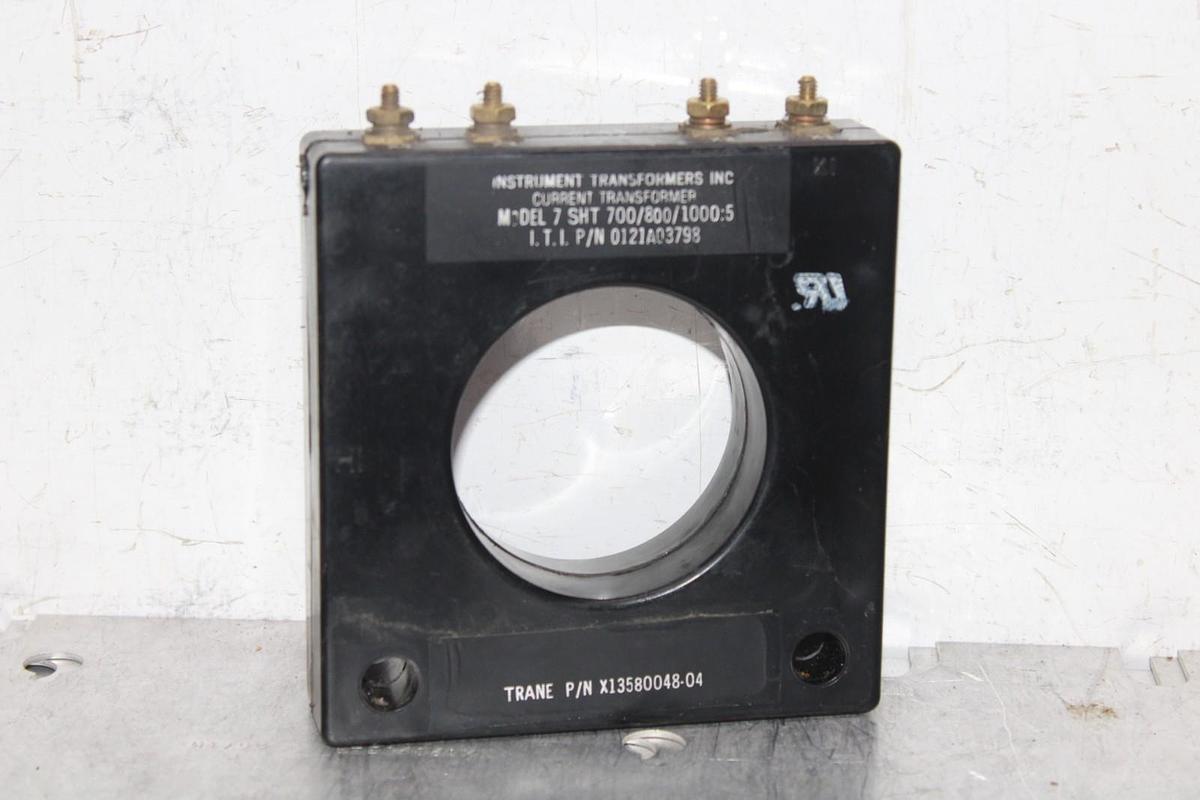 Used TRANE 7-SHT CURRENT TRANSFORMER X13580048-04 0121A03798 1000:5 *WARRANTY*