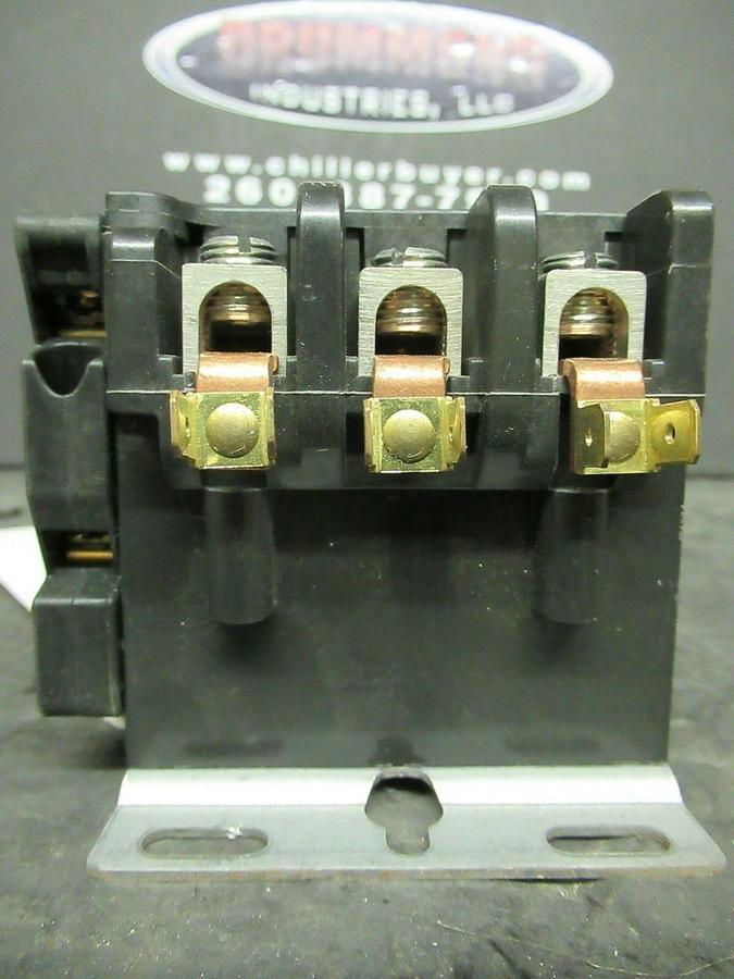 Used FURNAS 50 AMP CONTACTOR 42DF35AJASJ / 123282P1  600 VAC COIL: 24 VOLT 30 HP
