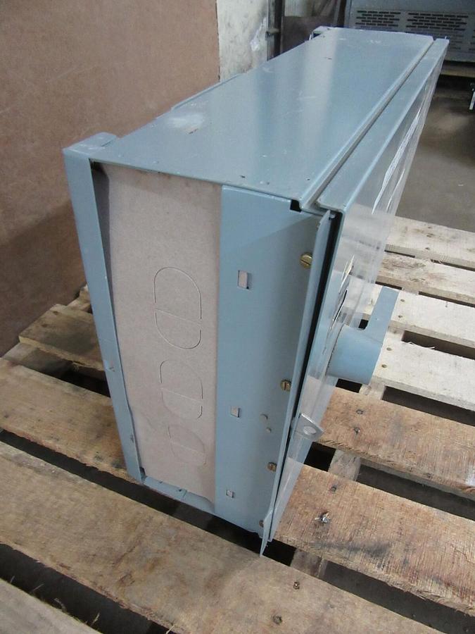 Used WETINGHOUSE FUSE PANELBOARD SWITCH  FDP365R 400 AMP 600 VAC 350 HP 3-POLE