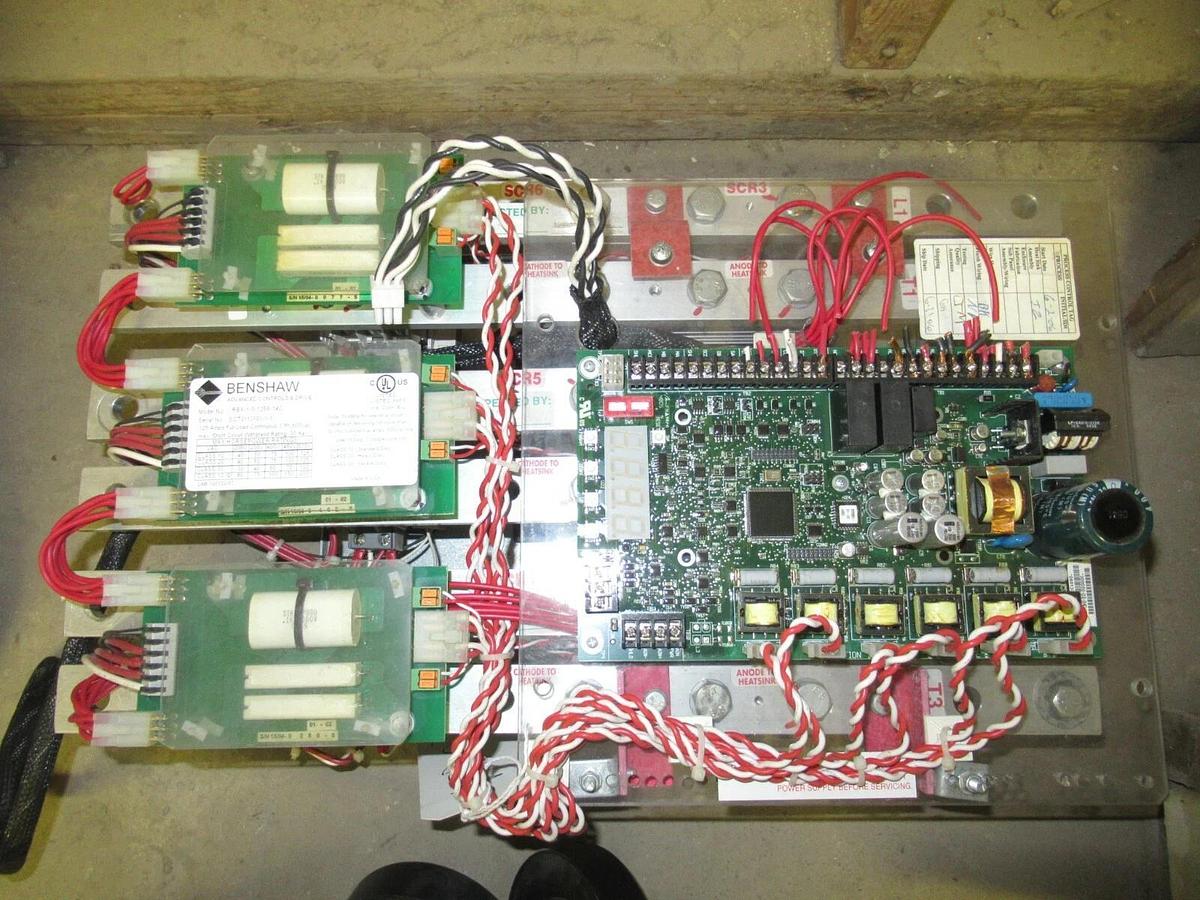 Used BENSHAW VARIABLE SPEED DRIVE RBX-1-S-125A-14C 125 AMP 3 PHASE 600 VAC 100 HP
