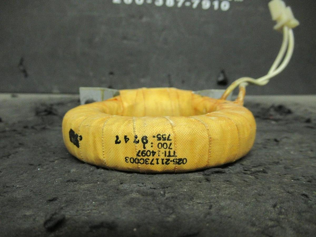 Used (3 QTY) YORK / JOHNSON CONTROLS CT 025-21173C003 CURRENT TRANSFORMER TTI-14097