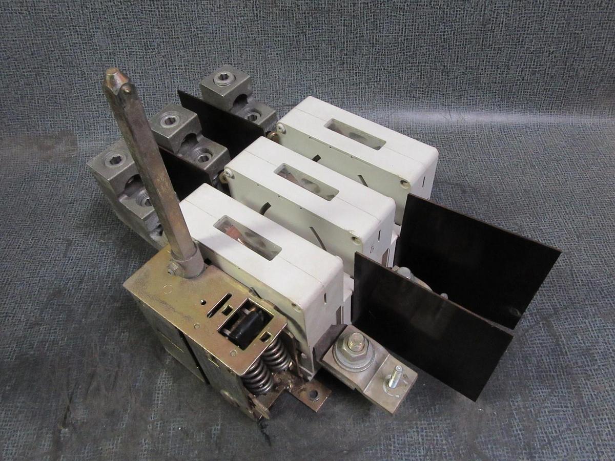 Used ABB GENERAL PURPOSE SWITCH 400 AMP 600 VAC 3 PHASE MODEL: OETL-NF400