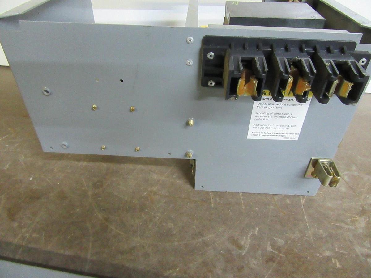 Used SQUARE D 9" MOTOR CONTROL FEEDER BUCKET 80420-318-50 MODEL 5 600 VOLT 60 AMP