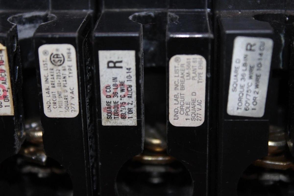 Used LOT OF 5 SQUARE D CIRCUIT BREAKER EHB14020 20 AMP 1-POLE 480/277 VAC