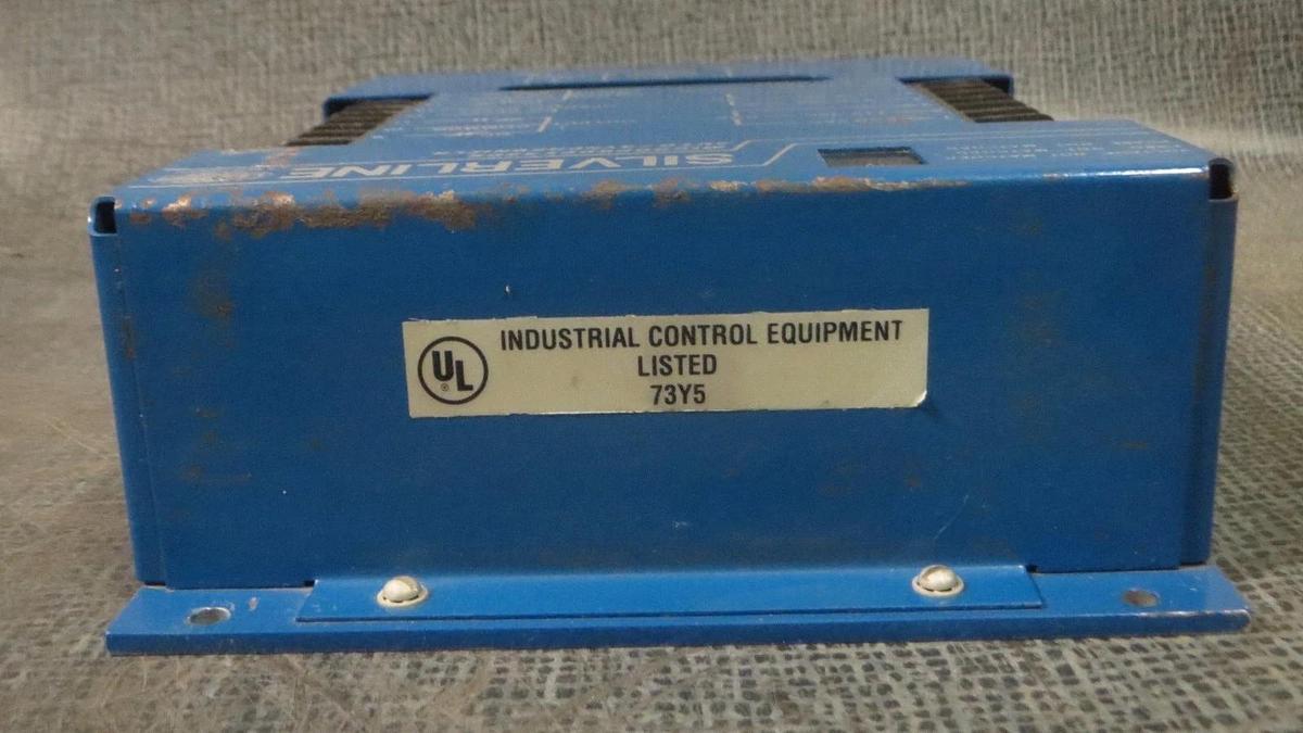 Used BARBER COLMAN SILVERLINE MICROPROCESSOR AUTO-SYNCHRONIZER MODEL: DYN2-90200