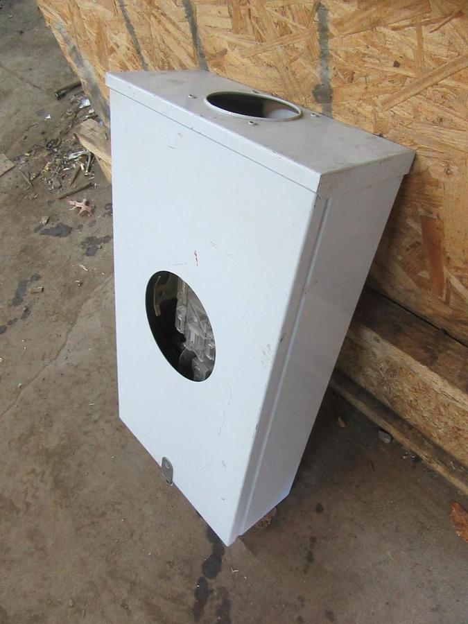 Used LANDIS & GYR 320 / 400 AMP 5 JAW METER SOCKET CAT# 42745-8 TYPE: HQ-5D 1 OR 3 PH