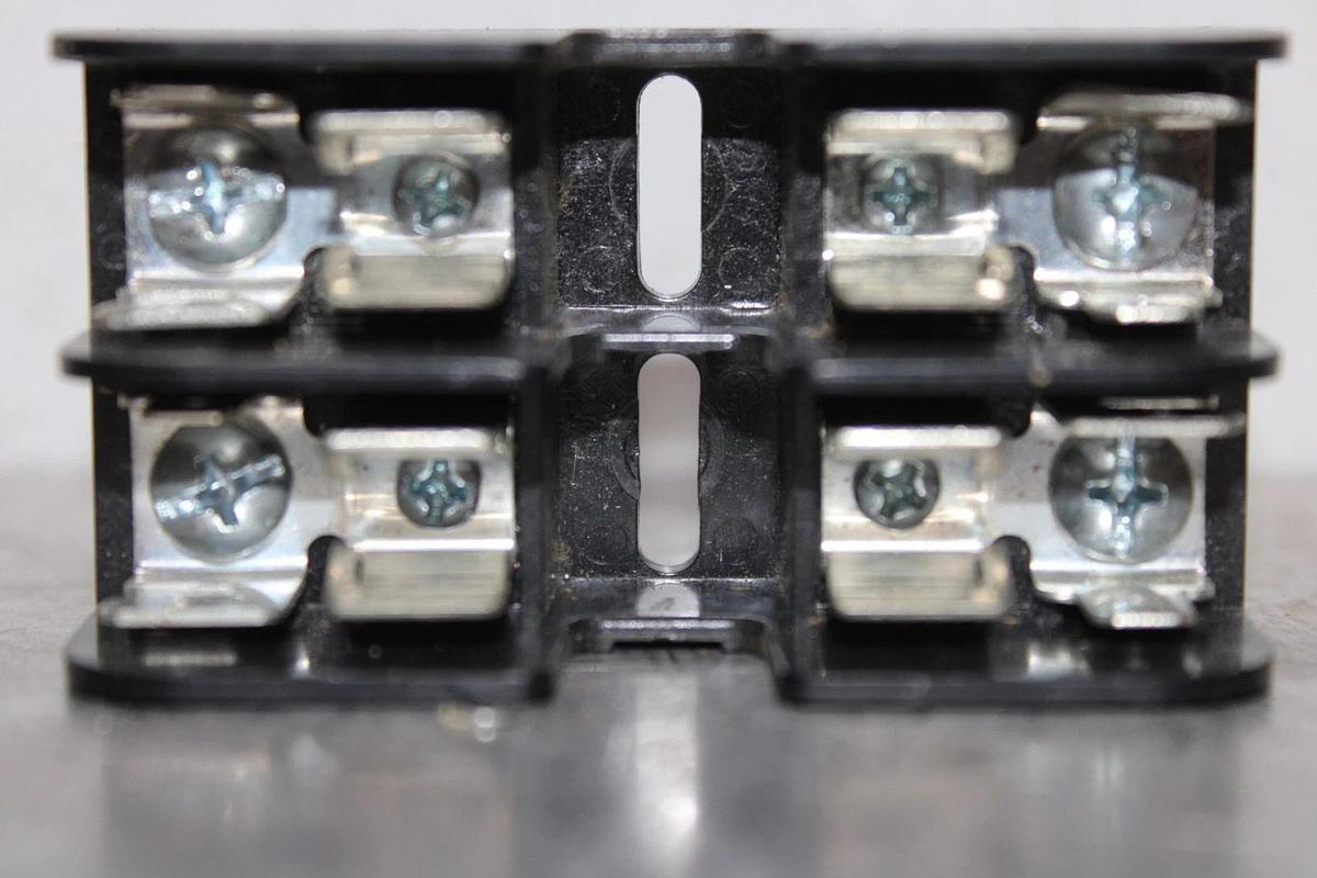 Used FERRAZ SHAWMUT FUSE LUG 30312 600 VAC 30 AMP 2-POLE COPPER ONLY *WARRANTY*