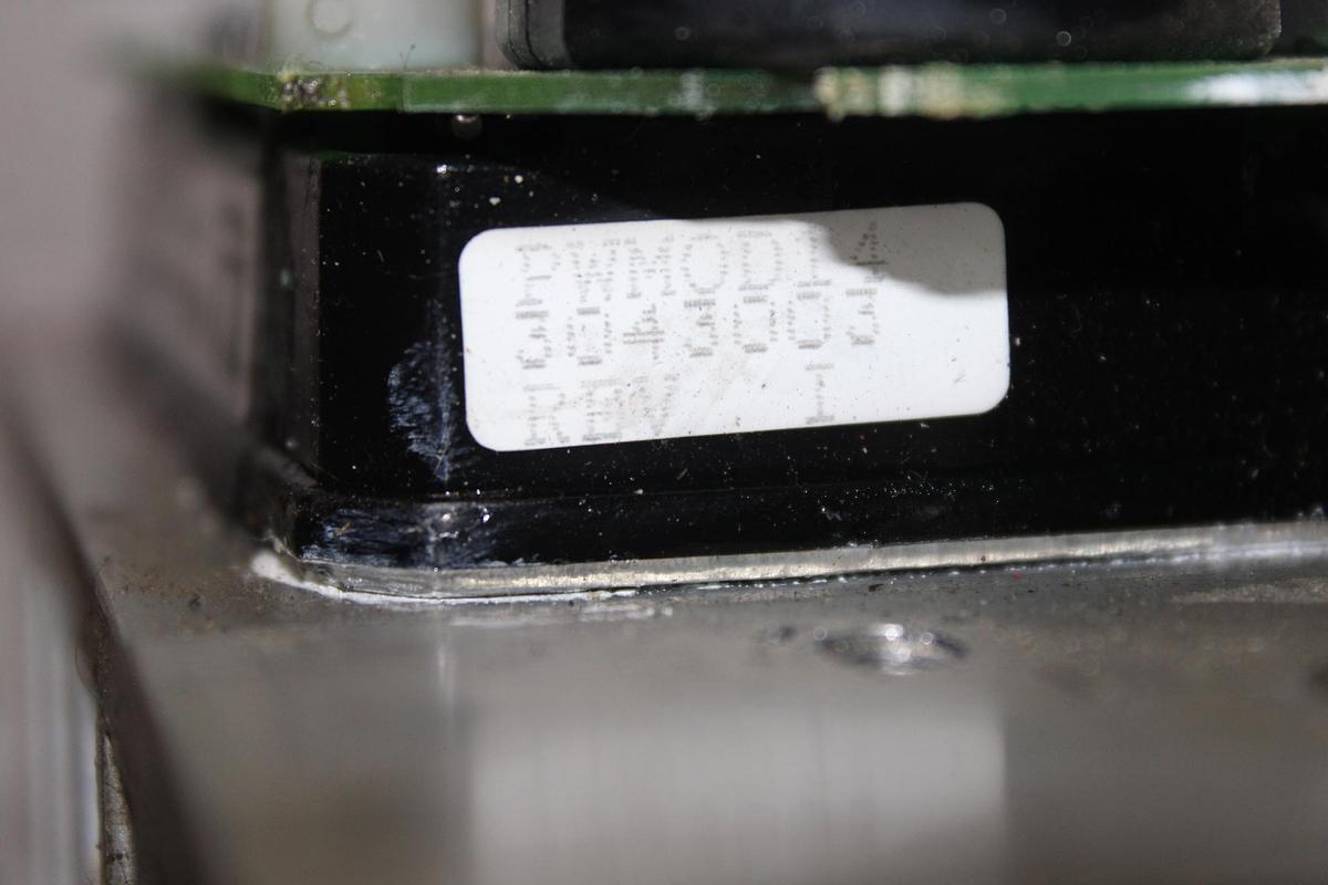 Used YORK VARIABLE FREQUENCY DRIVE CIRUIT BOARD 024-36133-002 65000147