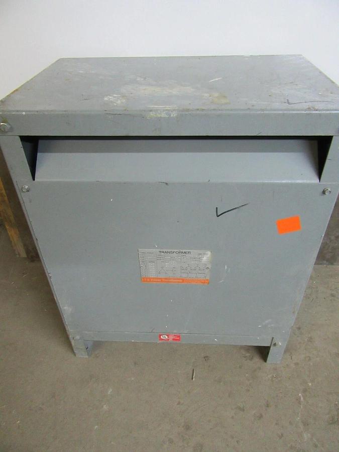 Used ITE TRANSFORMER T3H30S 30 KVA PRI: 208V SEC: 208Y/120 CLASS: AA 60 HZ