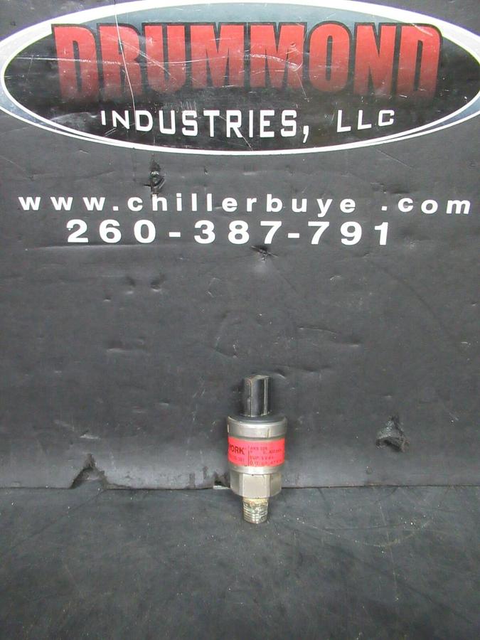 Used YORK DANFOSS PRESSURE TRANSDUCER 025-29139-001 400 PSIS 5 VDC **WARRANTY**