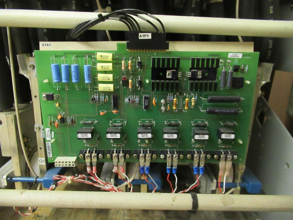 Used GE GENERAL ELECTRIC POWERBREAK 3200 AMP FUSE ROLLOUT TAK83FCB BREAKER STATIC