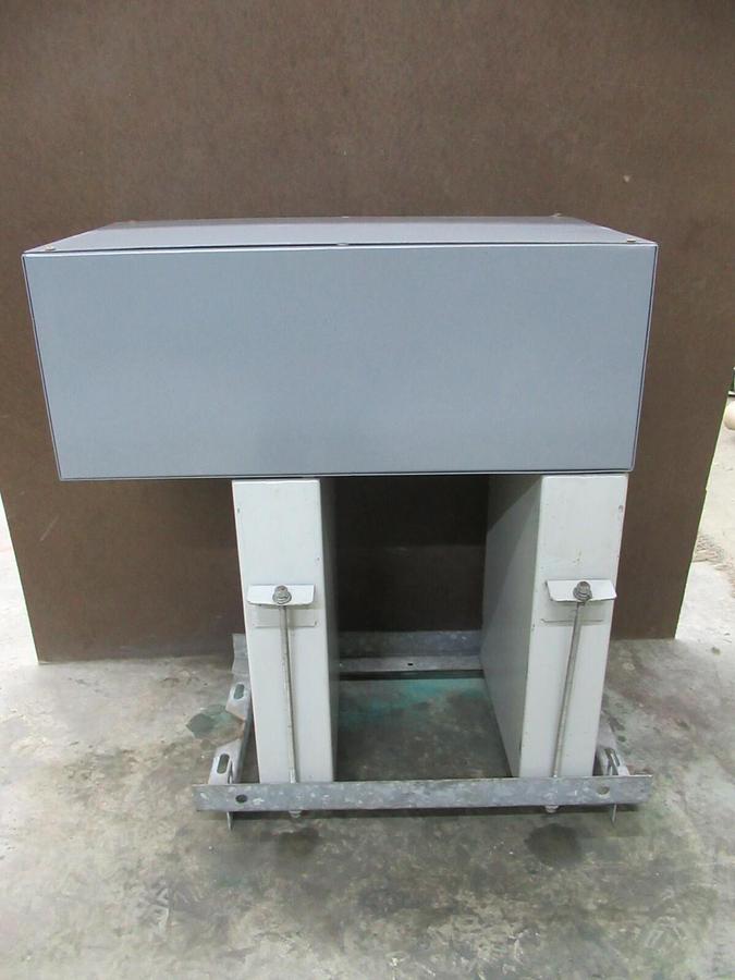 Used 100 KVAR (2-EA 50s) WESTINGHOUSE 480 V DYNA-VAC CAPACITOR BANK 1N02480A21A 3 PH