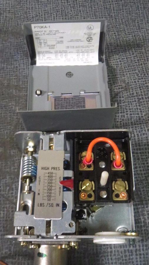 JOHNSON CONTROLS PENN PRESSURE SWITCH P70KA-1 277 VOLT 16 AMP 125 VA *WARRANTY*