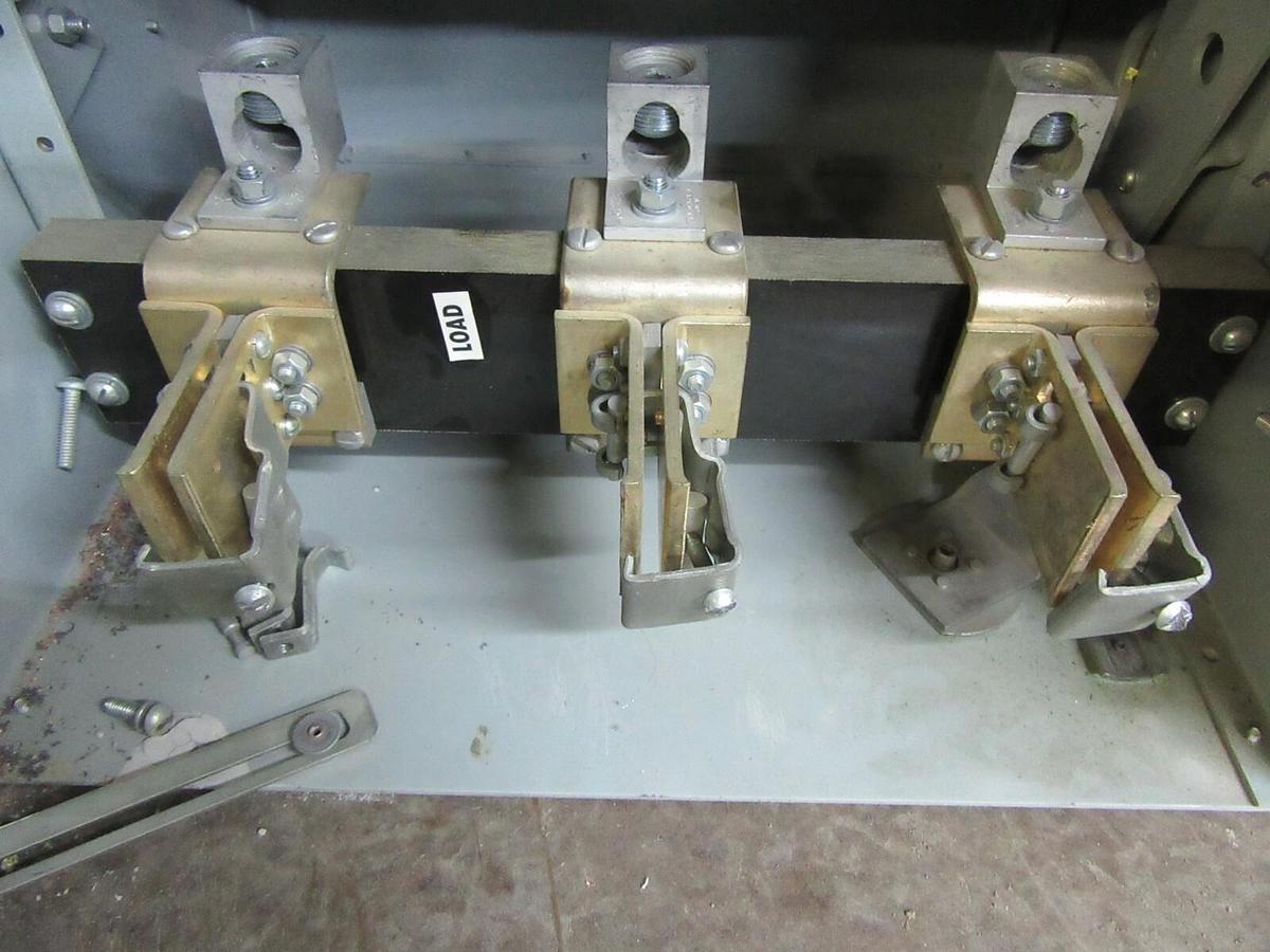 Used GE FUSIBLE BUS/BUSS PLUG AC1465RG 400 AMP 600 VOLT 4-WIRE 3-PHASE FLEX-A-PLUG