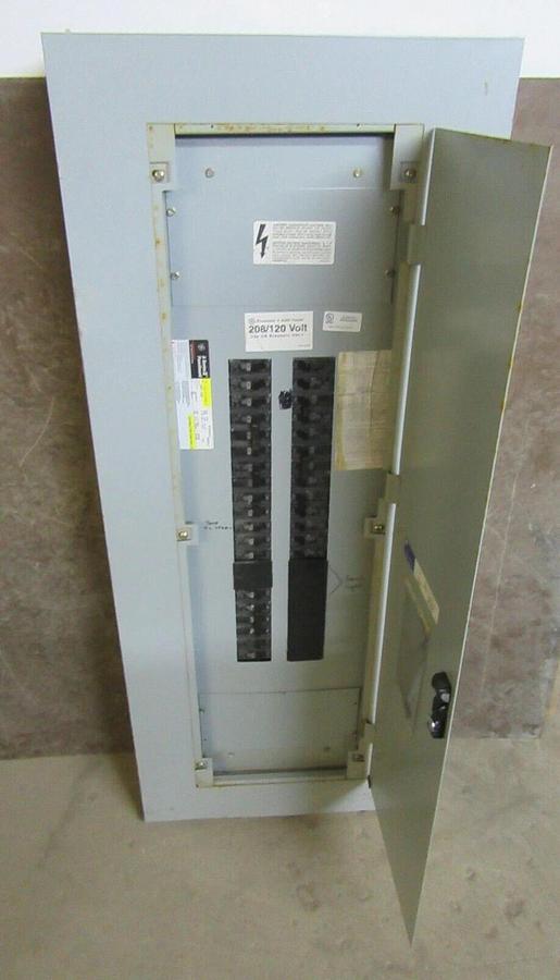 Used GE SERVICE PANEL AQU3422RCX 225 AMP 208/120 VOLT 3-PHASE 4-WIRE