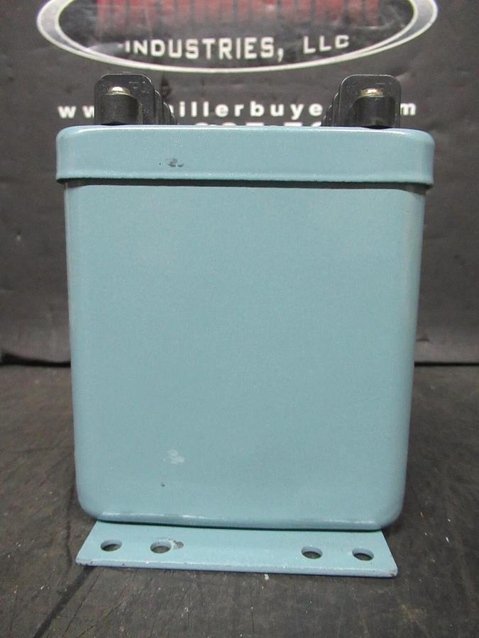 Used YOKOGAWA JUXTA VAR TRANSDUCER 248965-540-AHF-4-0-M/JAB 120V 5A 3-PHASE 4-WIRE