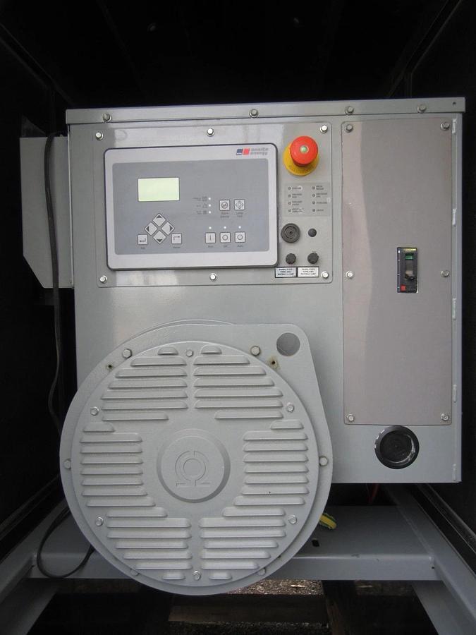 Used 30 KW GENERATOR MTU 4.3 NAT. GAS LP PROPANE 120/240 VOLT 1PH 231 HRS 40KW 2014