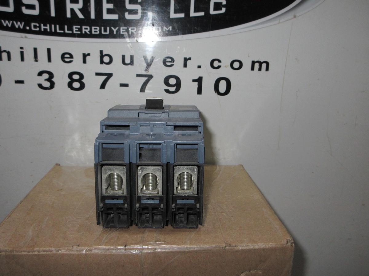 NEW SURPLUS SIEMENS CIRCUIT BREAKER 3VA4120-4ED34 20 AMP 600 VAC 3-POLE