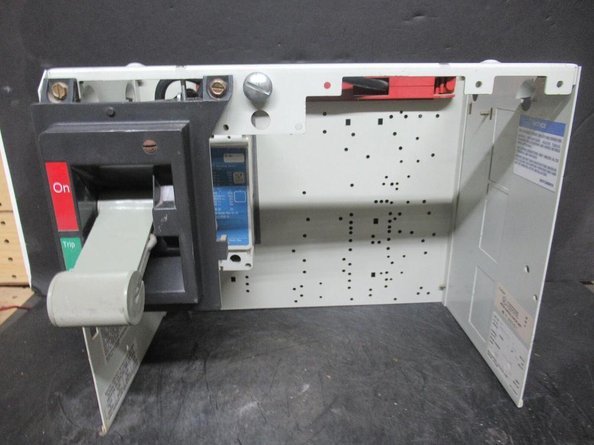 Used CUTLER HAMMER MOTOR CONTROL BUCKET FEEDER MODEL: 2100 12" W/ HFD3040L BREAKER