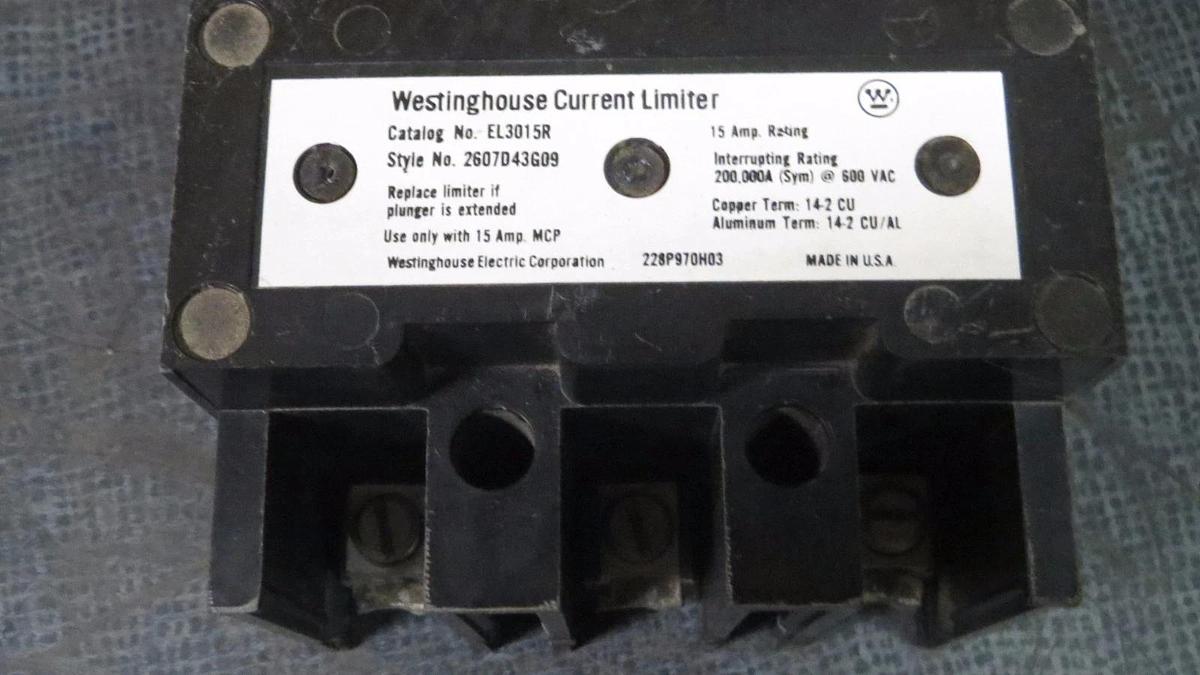 Used WESTINGHOUSE CIRCUIT BREAKER 15 AMP 600 V 3 POLE MCP03150 W/ EL3015R