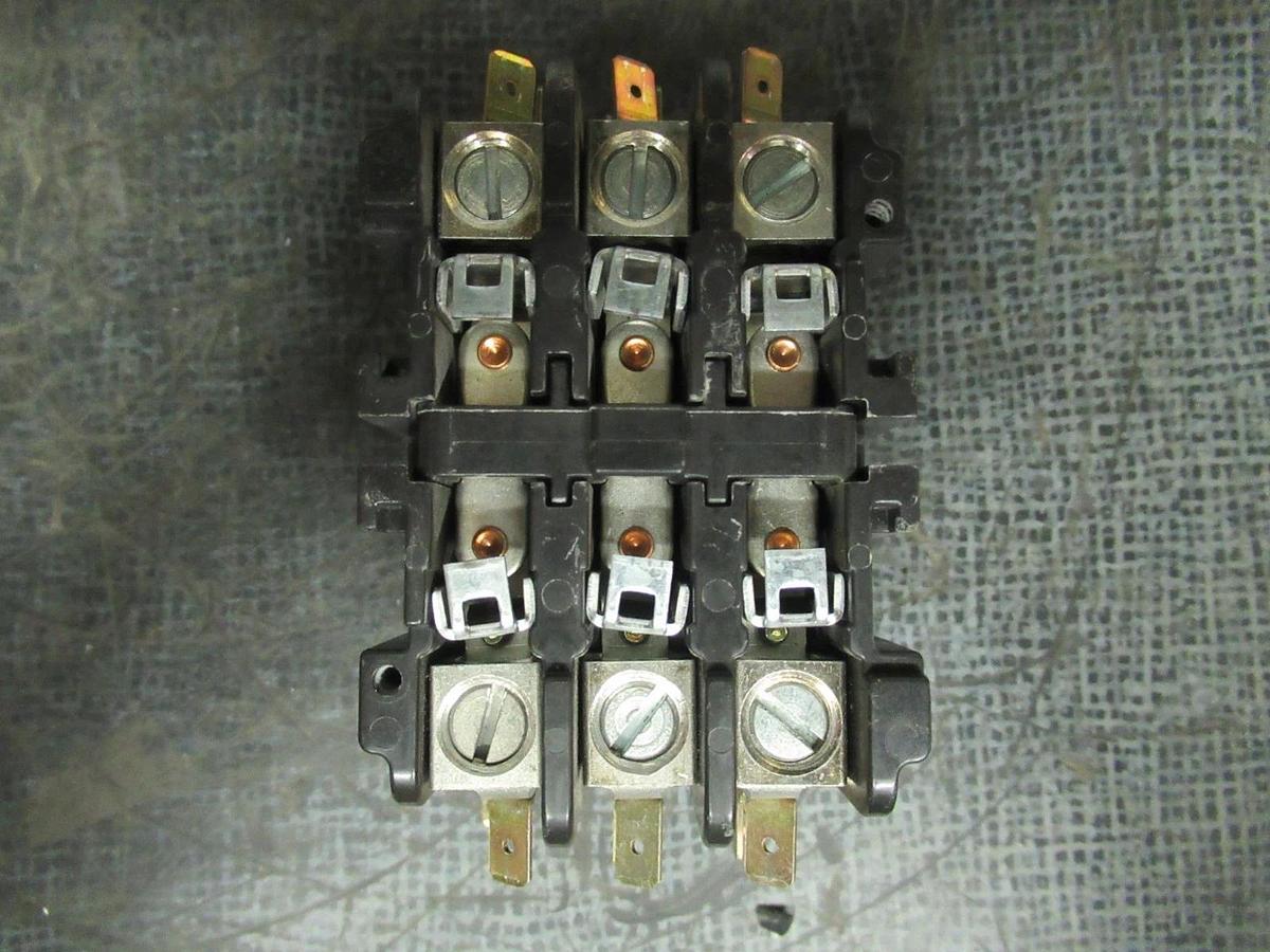 Used FURNAS DEFINITE PURPOSE CONTACTOR 42CF35AF 40 AMP 600V 15HP **WARRANTY**