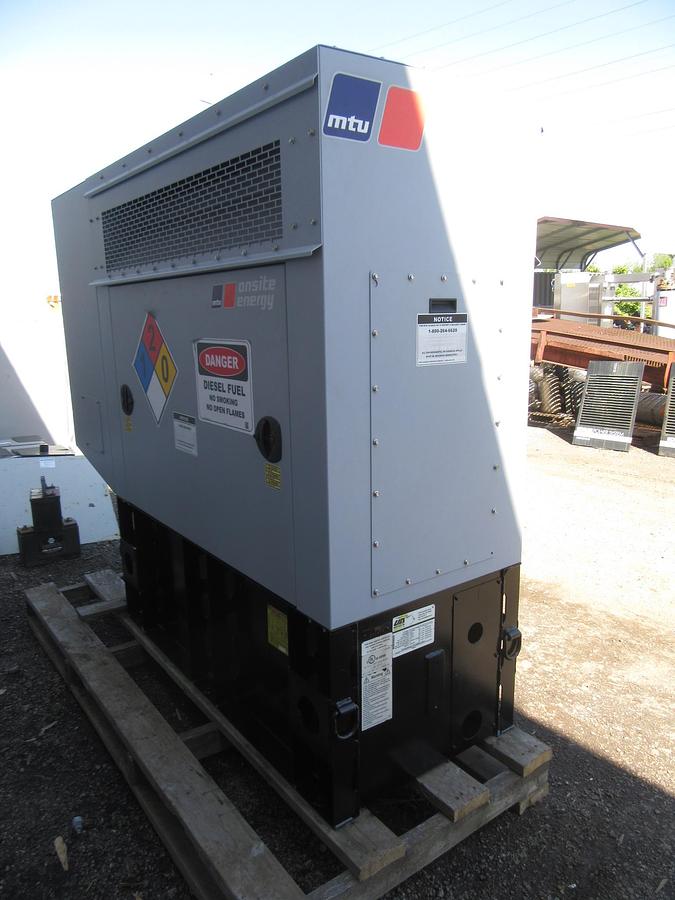Used 20 KW DIESEL GENERATOR MTU 120/240 V 4LE1 ISUZU SOUND ENCLOSED 96 HRS  VIDEO