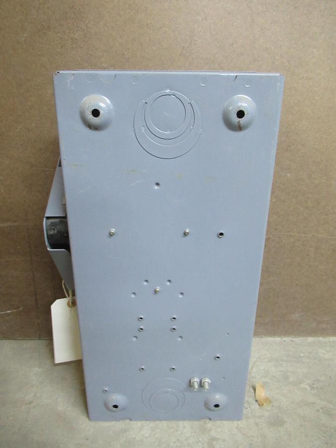 Used SQUARE D HEAVY DUTY SAFETY SWITCH HU362 TYPE 1 ENCL. 60 AMP 60 HP 600 VAC 3-POLE