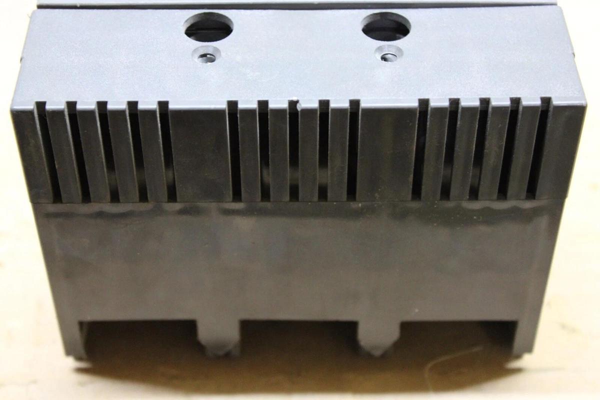 Used GE SPECTRA RMS CIRCUIT BREAKER SGDA32AT0400 400 AMP 240 VAC 3-POLE **WARRANTY**