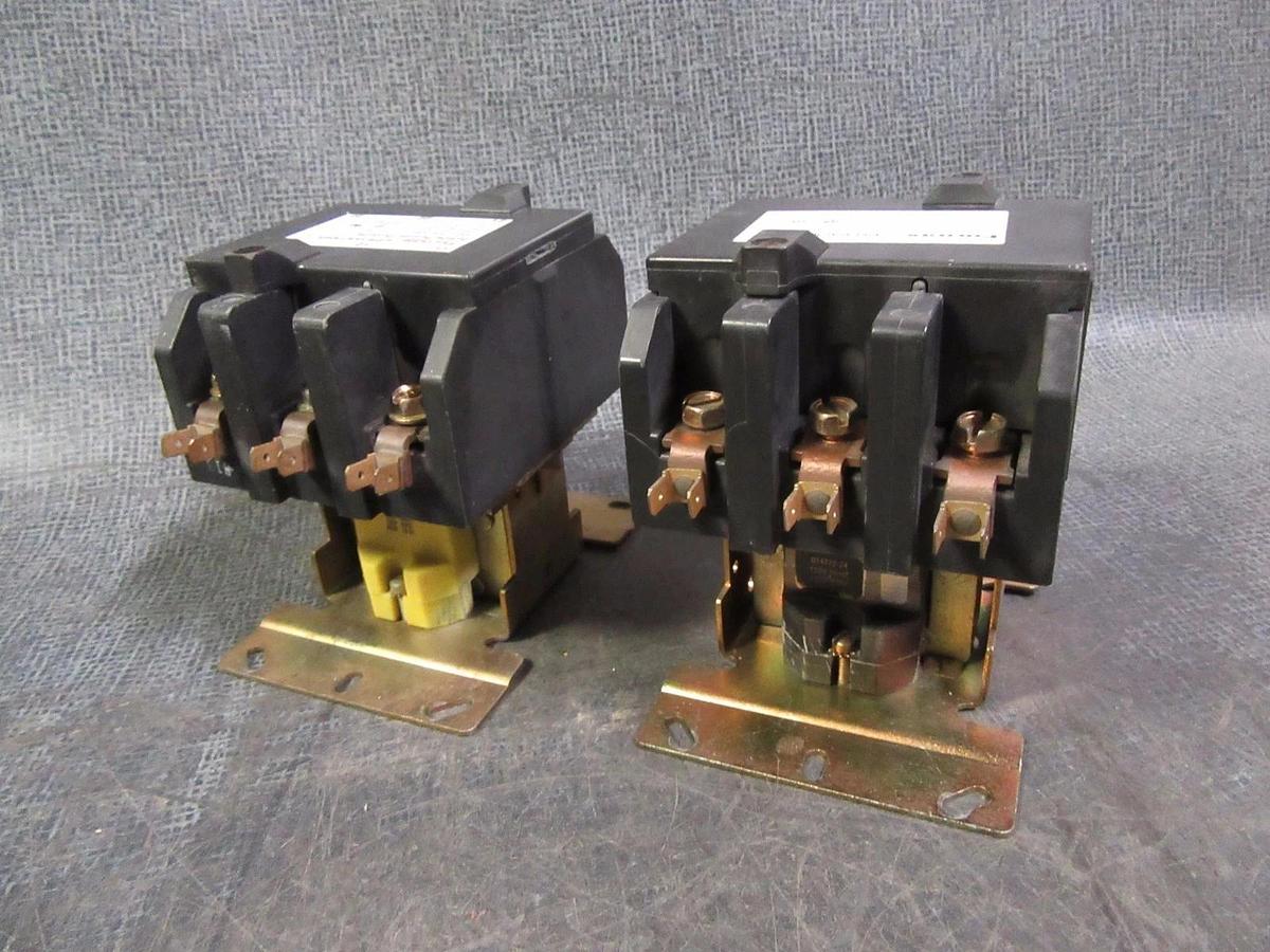 Used (1) FURNAS CONTACTOR 42FE35AF306R 75 AMP 600V 3 PHASE 110-120V COIL HN53HG120C