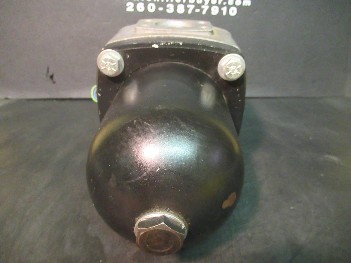 Used VICKERS ELEMENT KIT RETURN INLINE 2101363 250 VAC 5 AMP 737841 **WARRANTY**