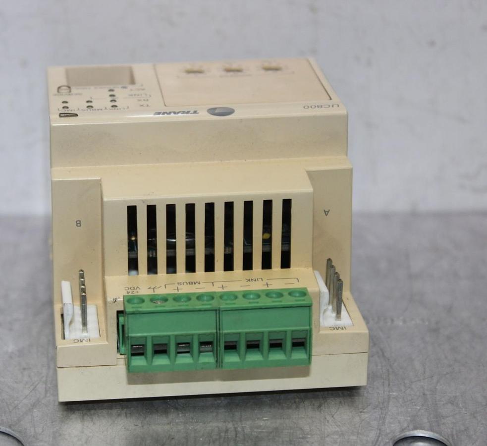 Used TRANE UC800 CHILLER EXPANSION CONTROL MODULE X13651144-01 REV. B 24 VDC 210 mA
