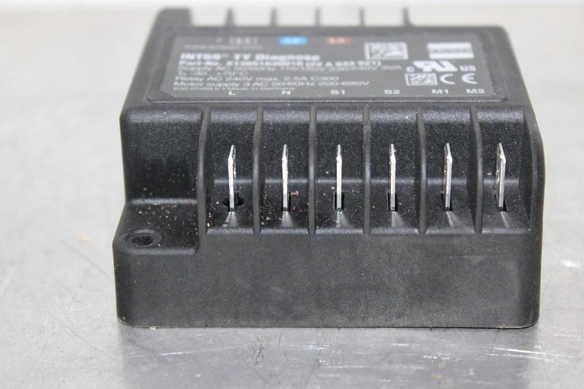 Used KRIWAN INT69 TY DIAGNOSE X13651630010 22-A-633-S21 240 VAC 2.5 AMP *WARRANTY*