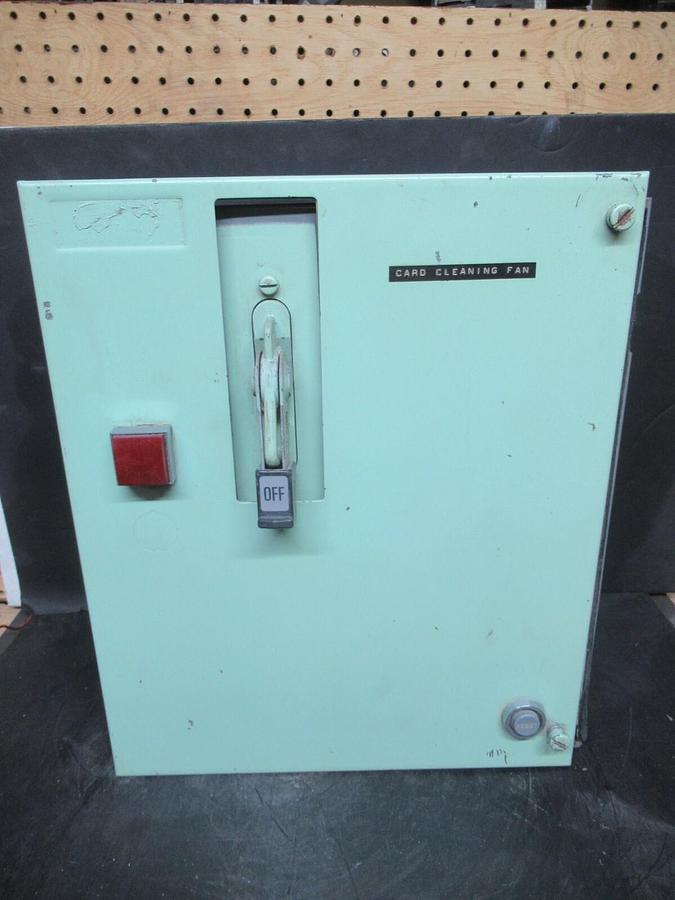 Used CUTLER HAMMER MOTOR CONTROL BUCKET 17" NEMA SIZE 2 STARTER A10DN0 35 AMP FUSES