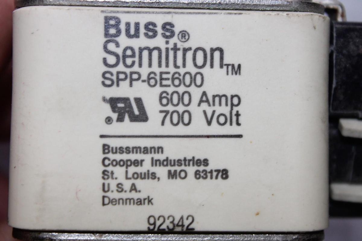 Used BUSSMANN SEMITRON SQUARE BODY FUSE SPP-6E600 600 AMP 700 VOLT **WARRANTY**