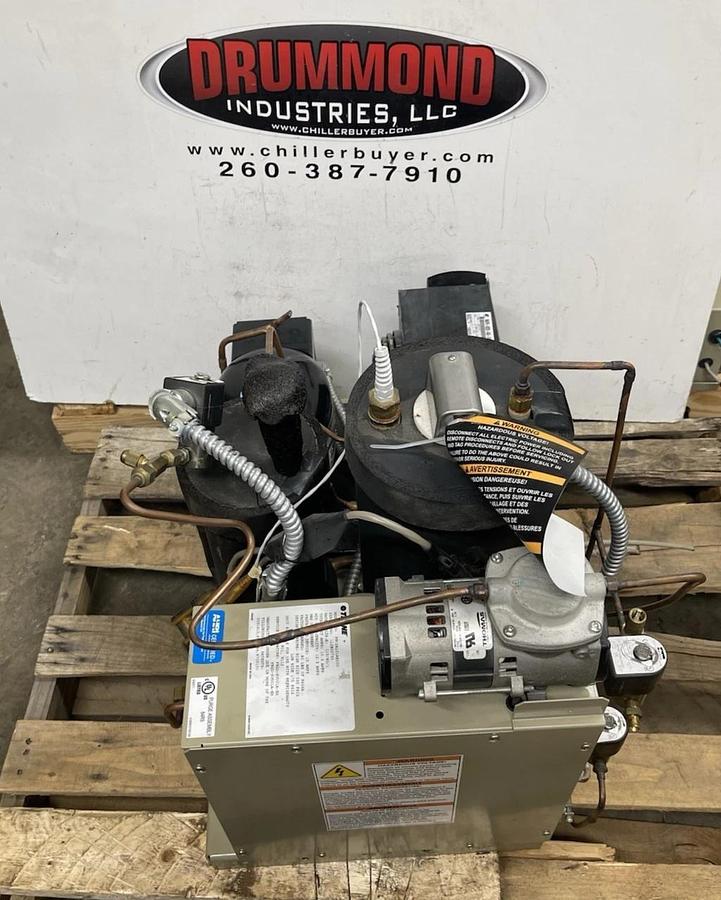 Used TRANE CHILLER PURGE PUMP PRGDA101AE000 M4FH-0026-IAA-240 115 VOLT 12.3 AMP