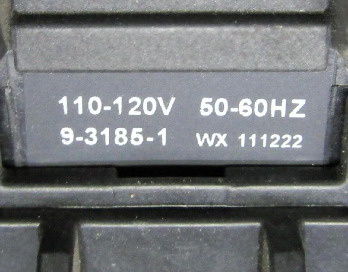 Used EATON CONTACTOR C25DNF330 30 AMP 600 VAC 3-POLE 3-PHASE COIL: 110/120 VOLT