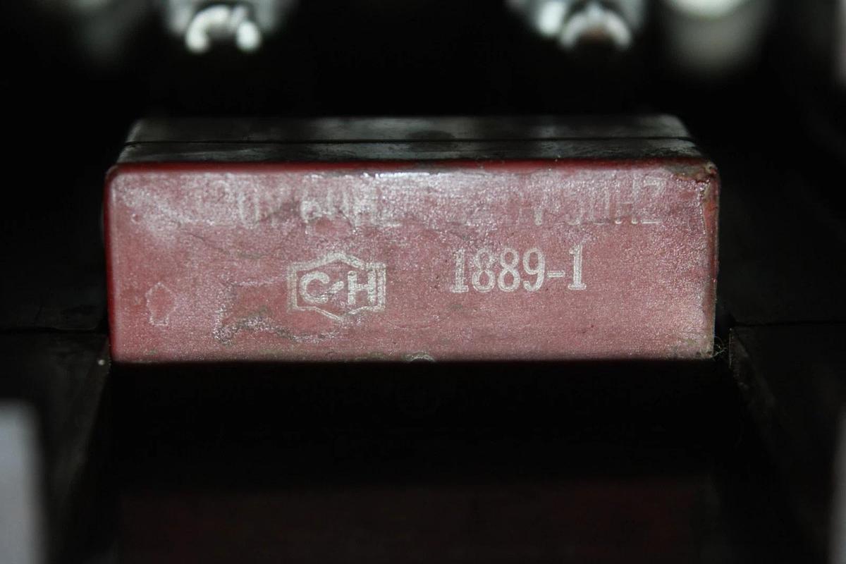 Used CUTLER-HAMMER CONTACTOR C10EN3 NEMA SIZE 3 90 AMP 600 VAC 3-POLE COIL: 120 V