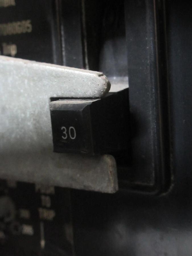 Used CUTLER HAMMER MOTOR STARTER CONTROL BUCKET MODEL: 2100 12" NEMA SIZE 0 30 AMP